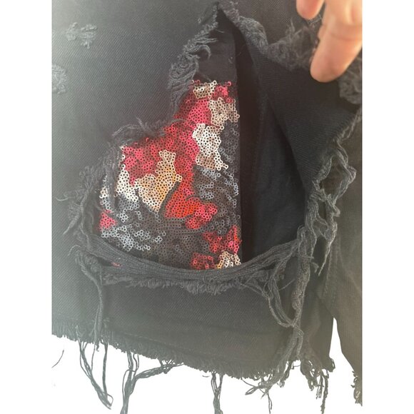 Distressed 8 Black Denim Sequin Patch Frayed Hem High-Waisted Shorts - Picture 7 of 10